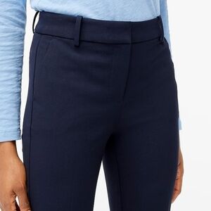 NEW YORK & COMPANY MID RISE NAVY BLUE CROP PANT